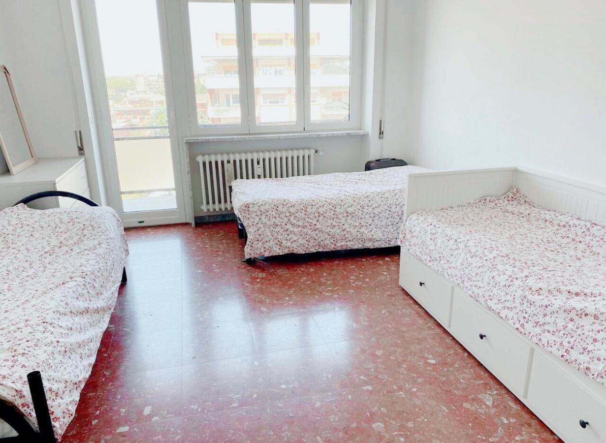 Female Dormitory For Only Female Bed and breakfast
